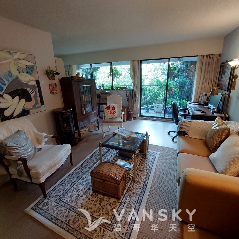 250728130650_the living room .jpg